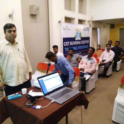 Training on our WayGST Application to Bodhtree’s GST Suvidha Service Providers at Sholapur, about 25 such operators participated in this training.